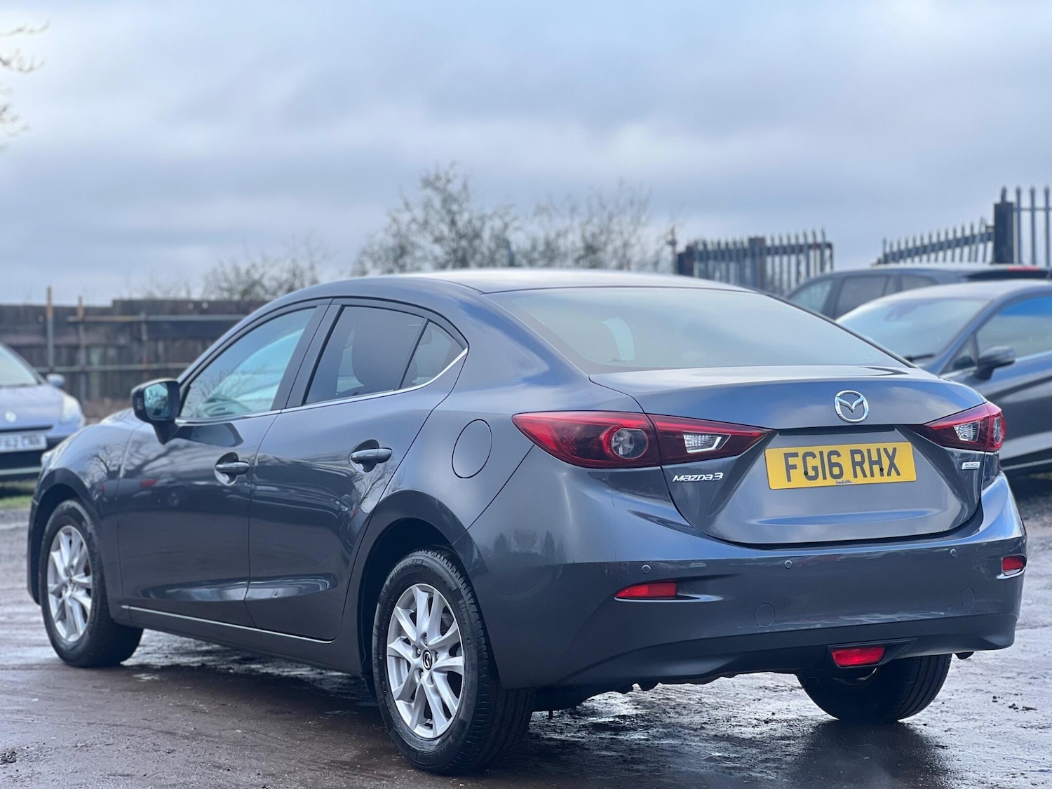 Used Mazda Mazda3 2016 for sale - 77456040: Photo 11