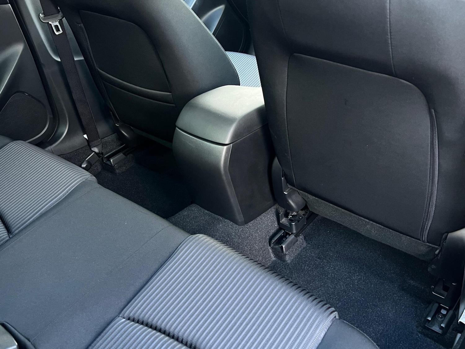 Used Mazda Mazda3 2016 for sale - 77456040: Photo 32