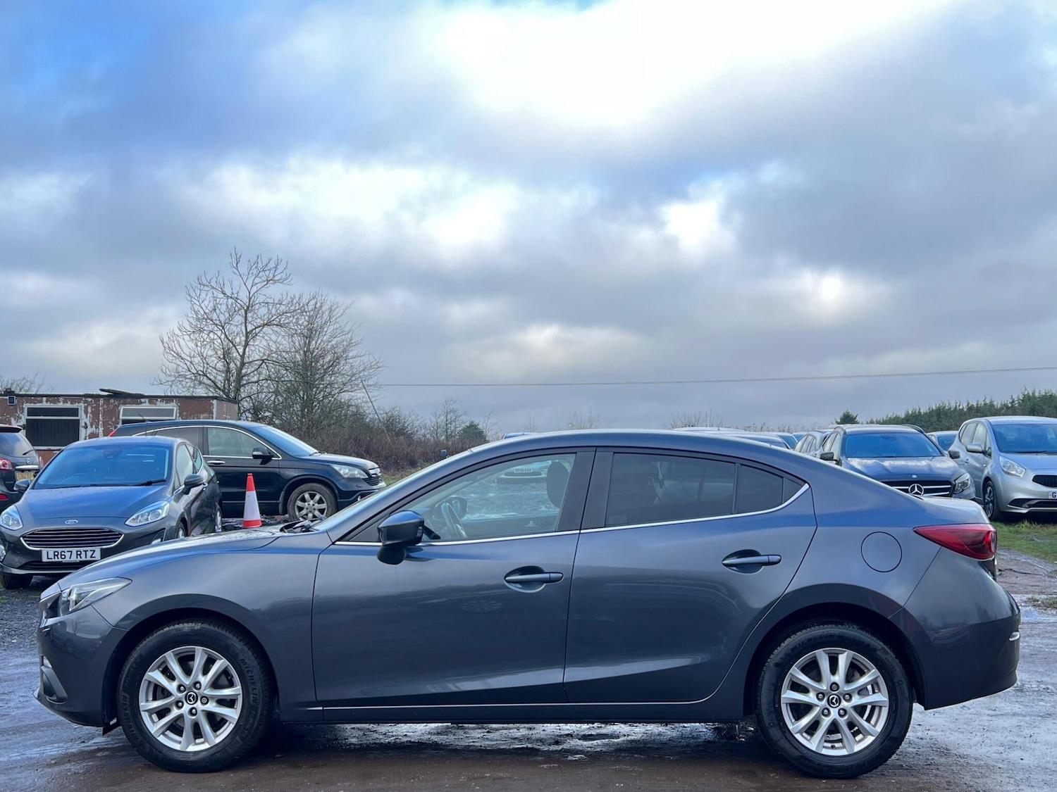 Used Mazda Mazda3 2016 for sale - 77456040: Photo 6