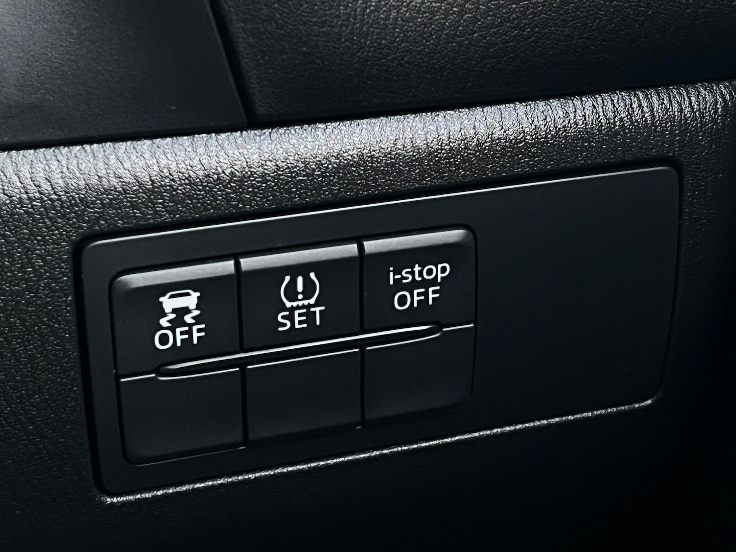 Used Mazda Mazda3 2016 for sale - 77456040: Photo 63