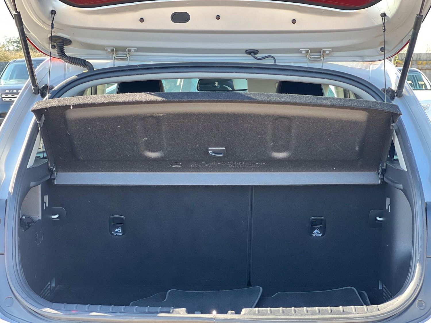 Used Kia Stonic 2018 for sale - 77957547: Photo 10