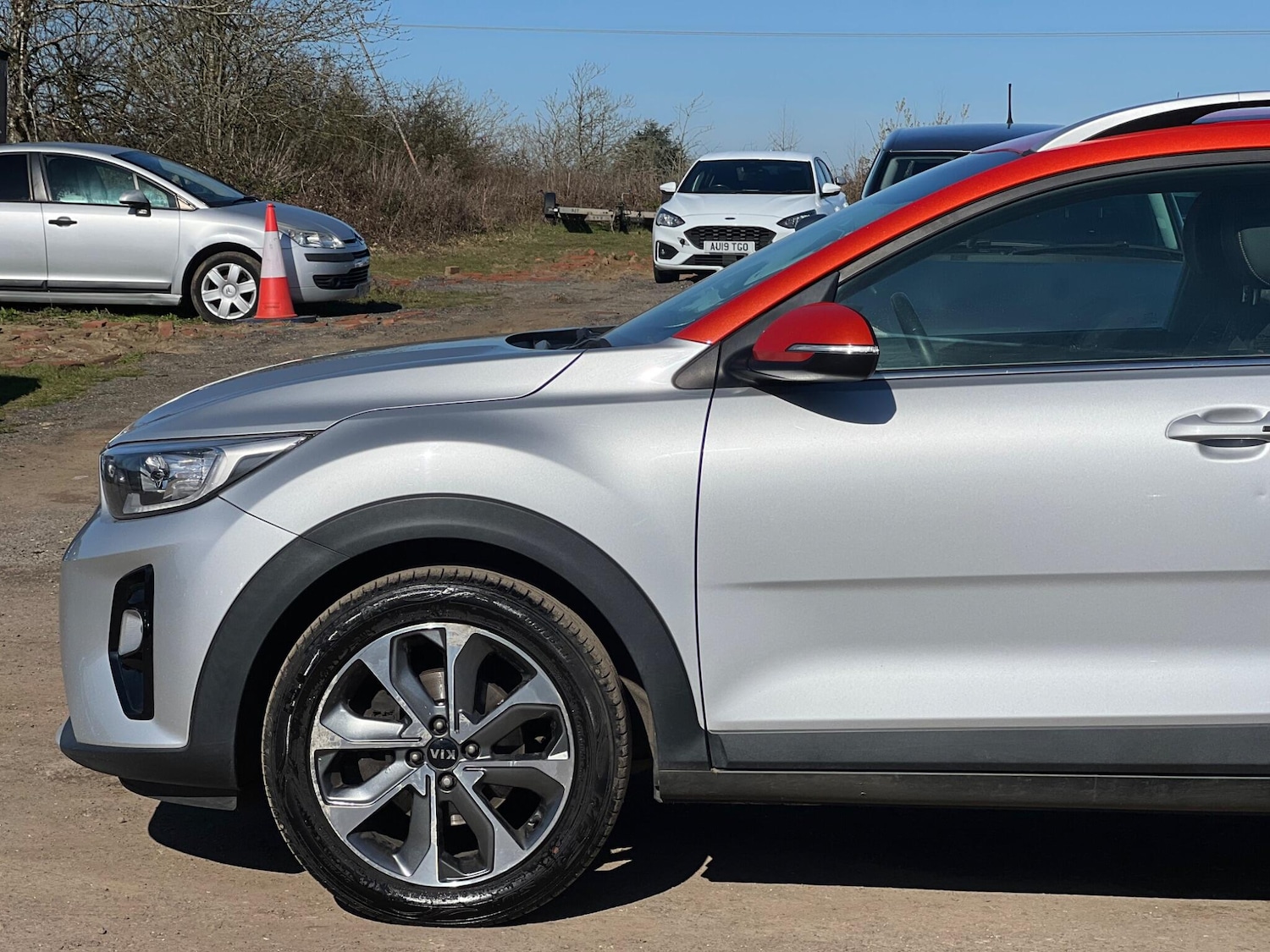 Used Kia Stonic 2018 for sale - 77957547: Photo 13