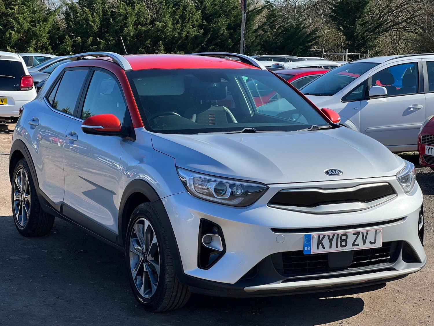 Used Kia Stonic 2018 for sale - 77957547: Photo 2