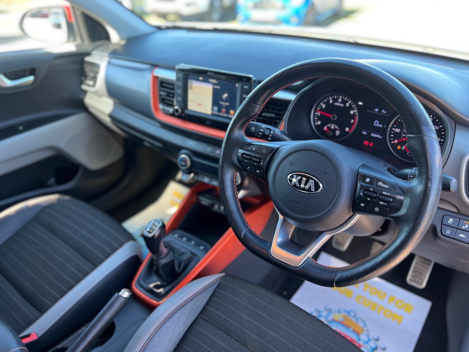 Used Kia Stonic 2018 for sale - 77957547: Photo 32