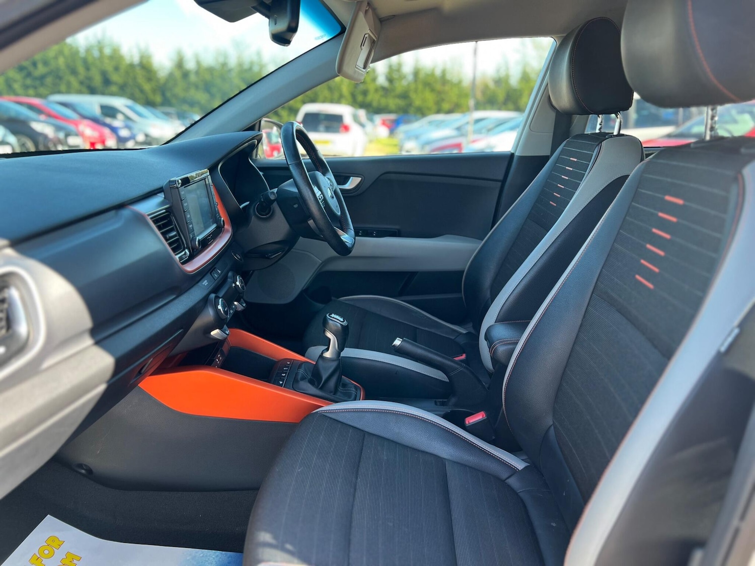 Used Kia Stonic 2018 for sale - 77957547: Photo 39