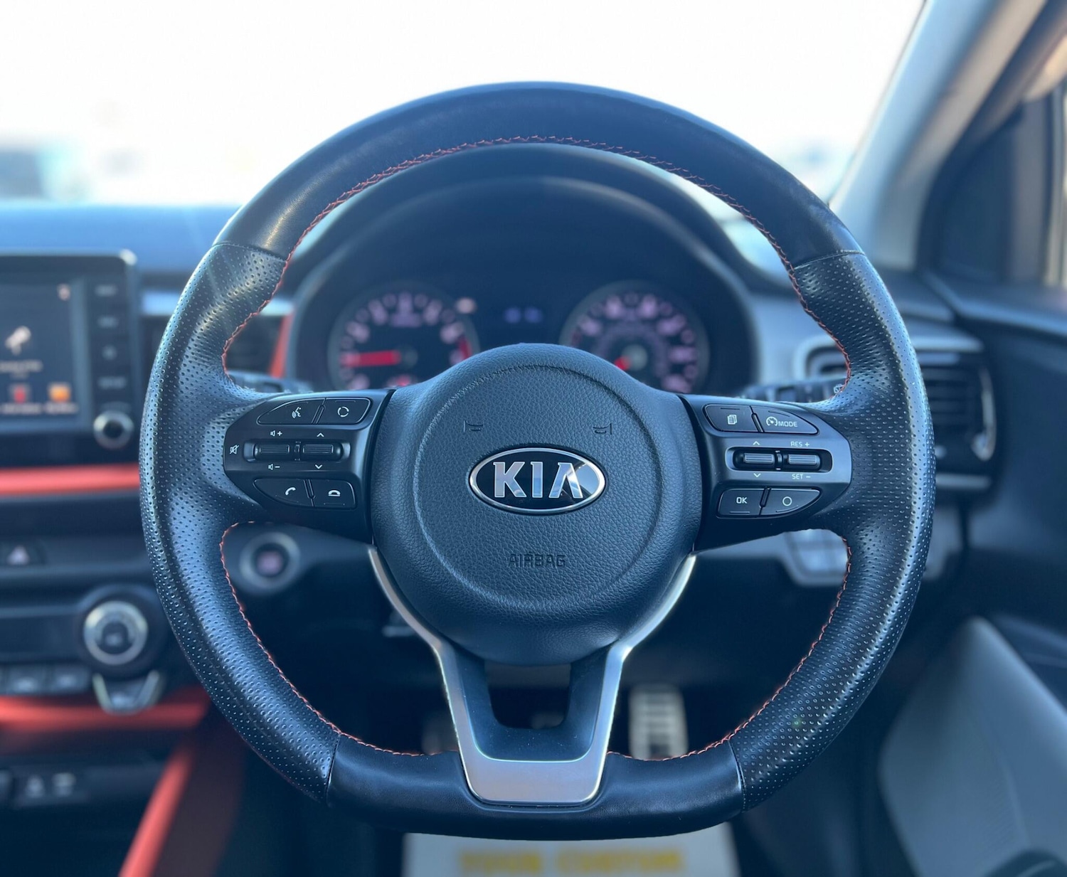 Used Kia Stonic 2018 for sale - 77957547: Photo 47