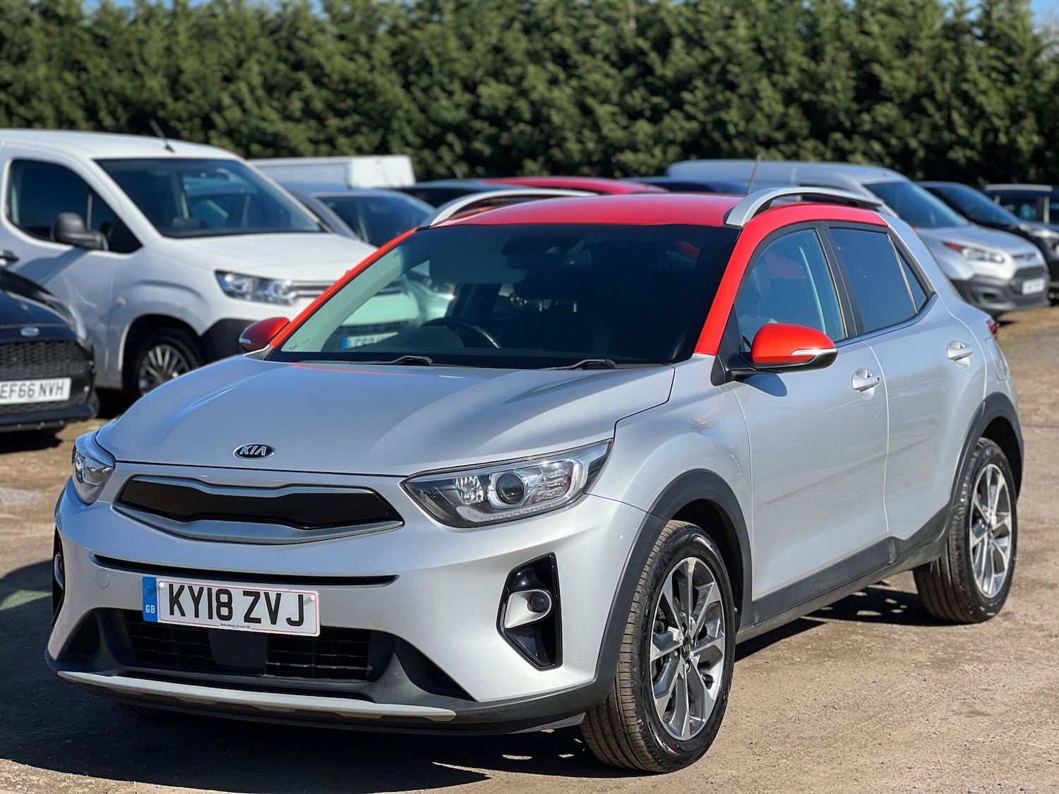 Used Kia Stonic 2018 for sale - 77957547: Photo 5