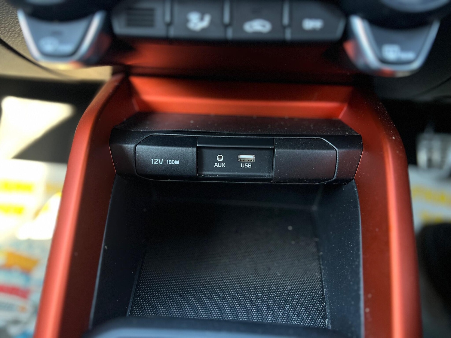 Used Kia Stonic 2018 for sale - 77957547: Photo 58