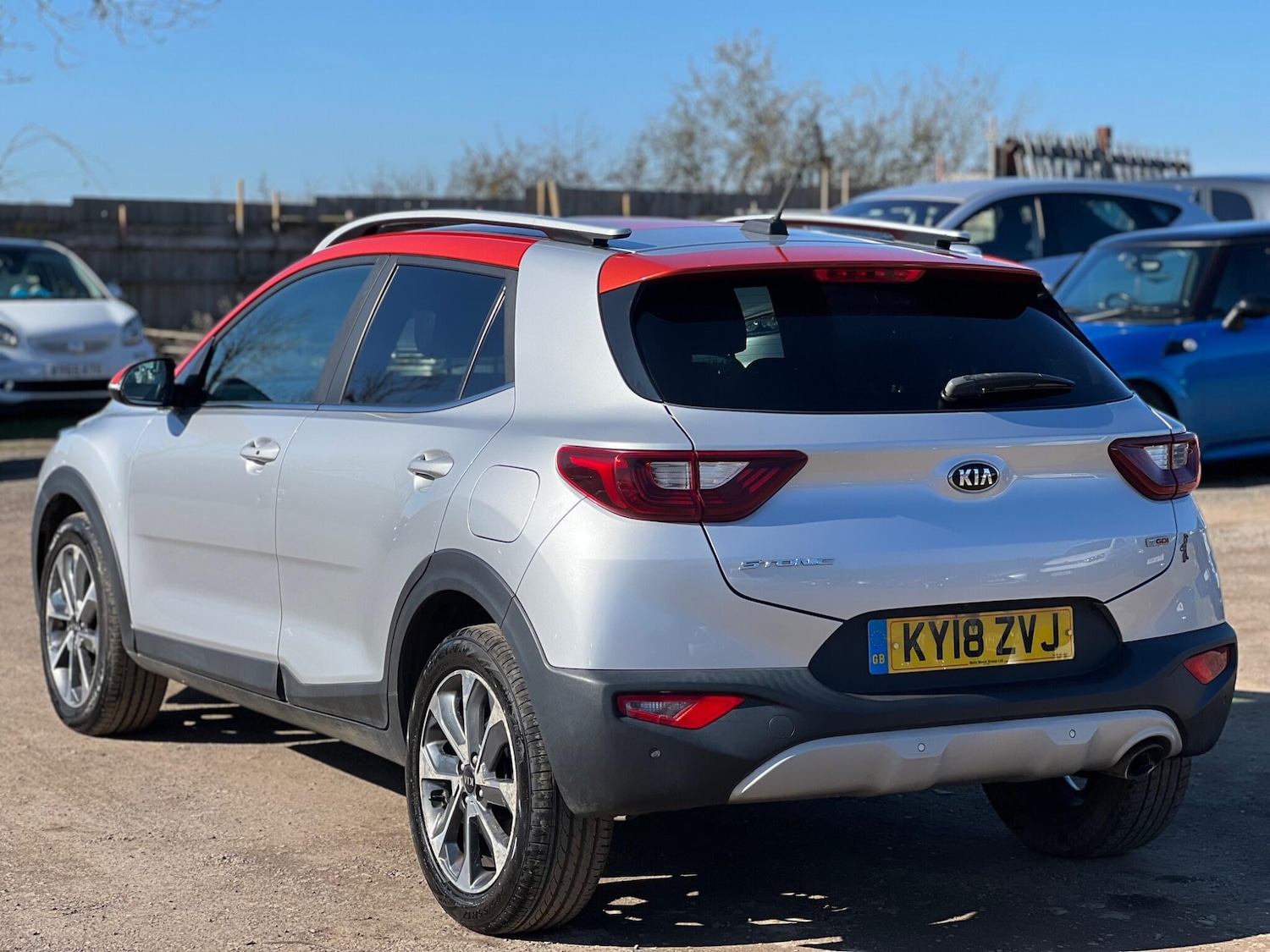 Used Kia Stonic 2018 for sale - 77957547: Photo 6