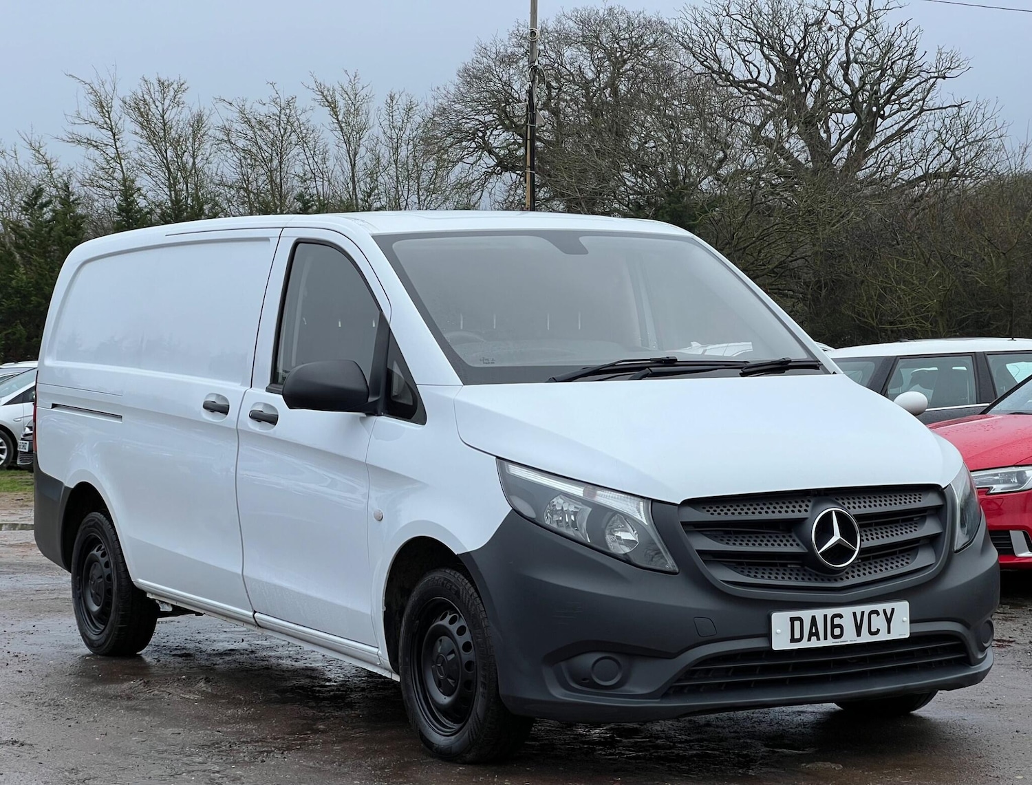 Used Mercedes-Benz Vito 2016 for sale - 77587347: Photo 2