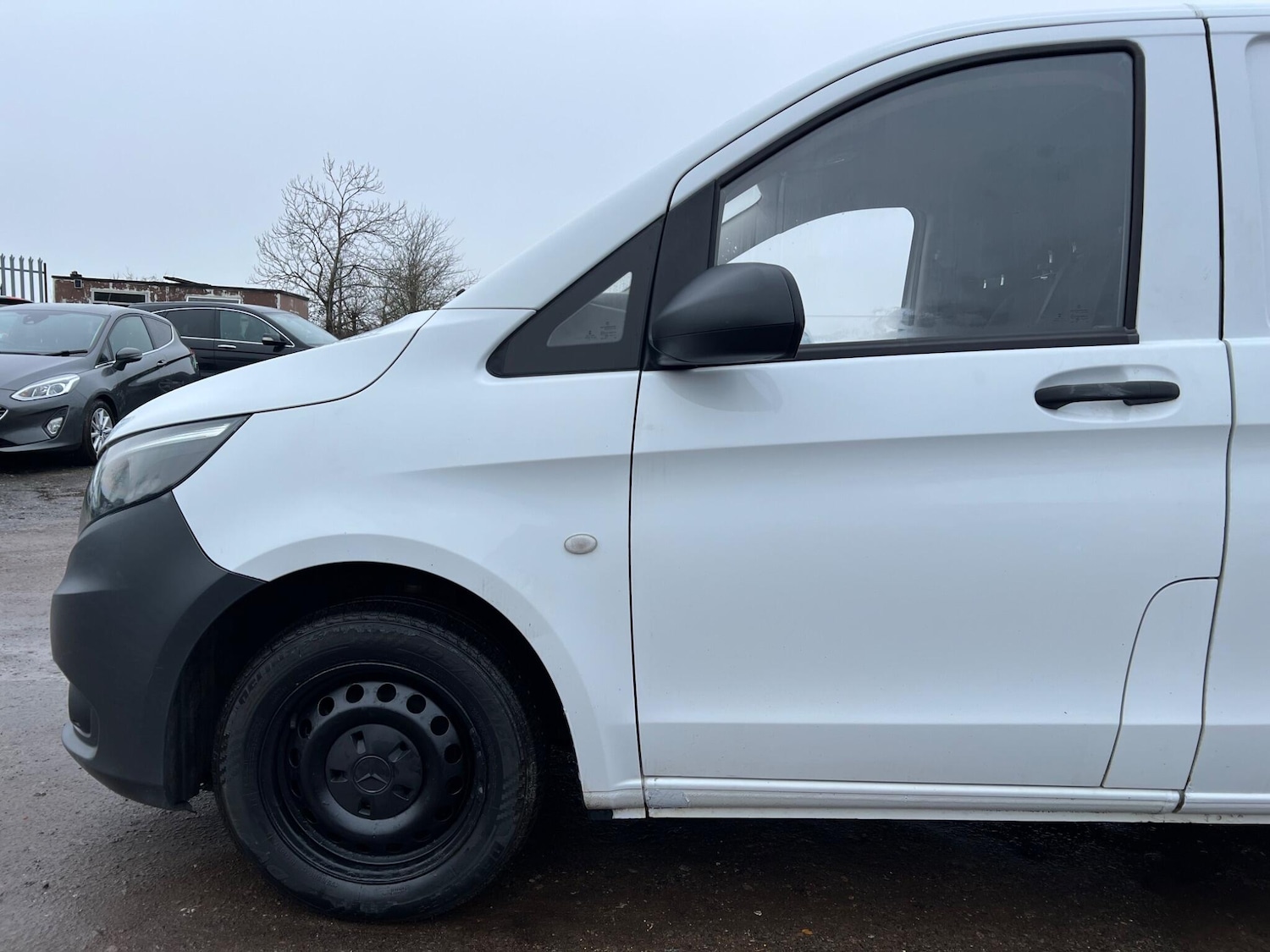 Used Mercedes-Benz Vito 2016 for sale - 77587347: Photo 7