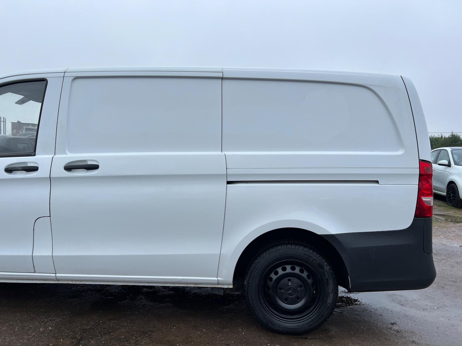 Used Mercedes-Benz Vito 2016 for sale - 77587347: Photo 8