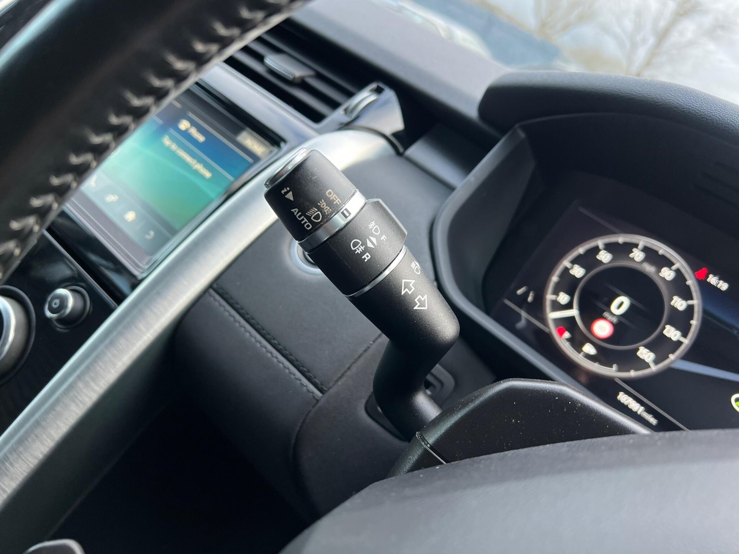 Used Land Rover Discovery 2018 for sale - 77705340: Photo 50