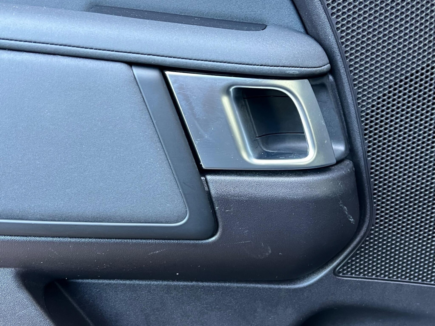 Used Land Rover Discovery 2018 for sale - 77705340: Photo 58