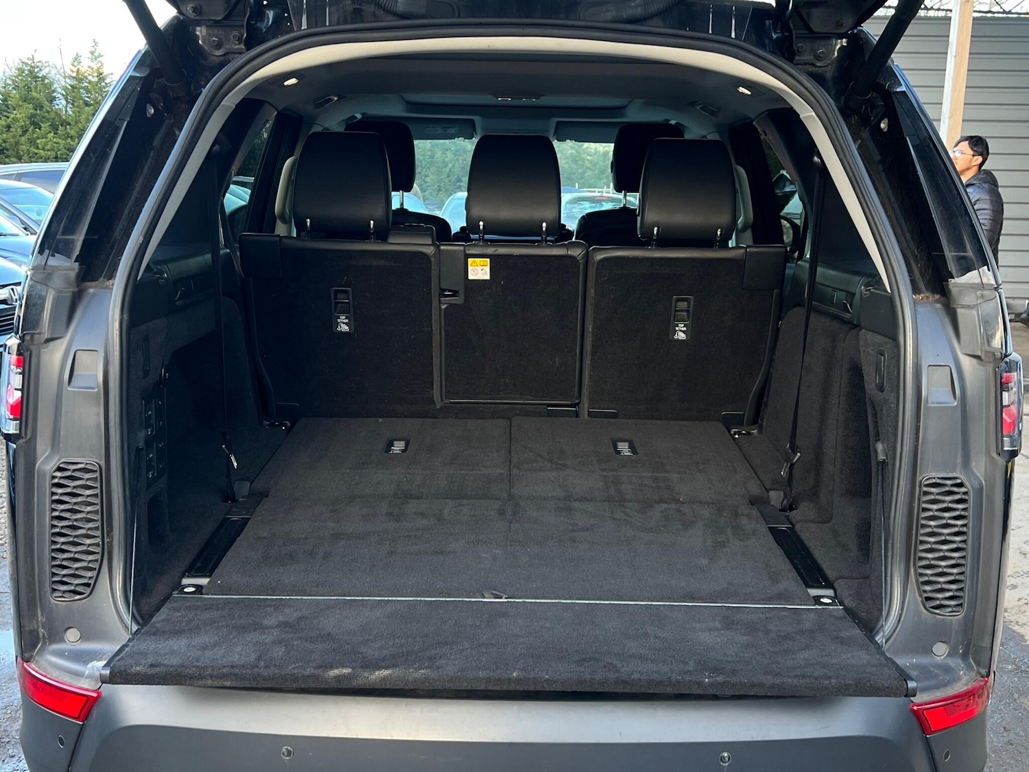 Used Land Rover Discovery 2018 for sale - 77705340: Photo 62