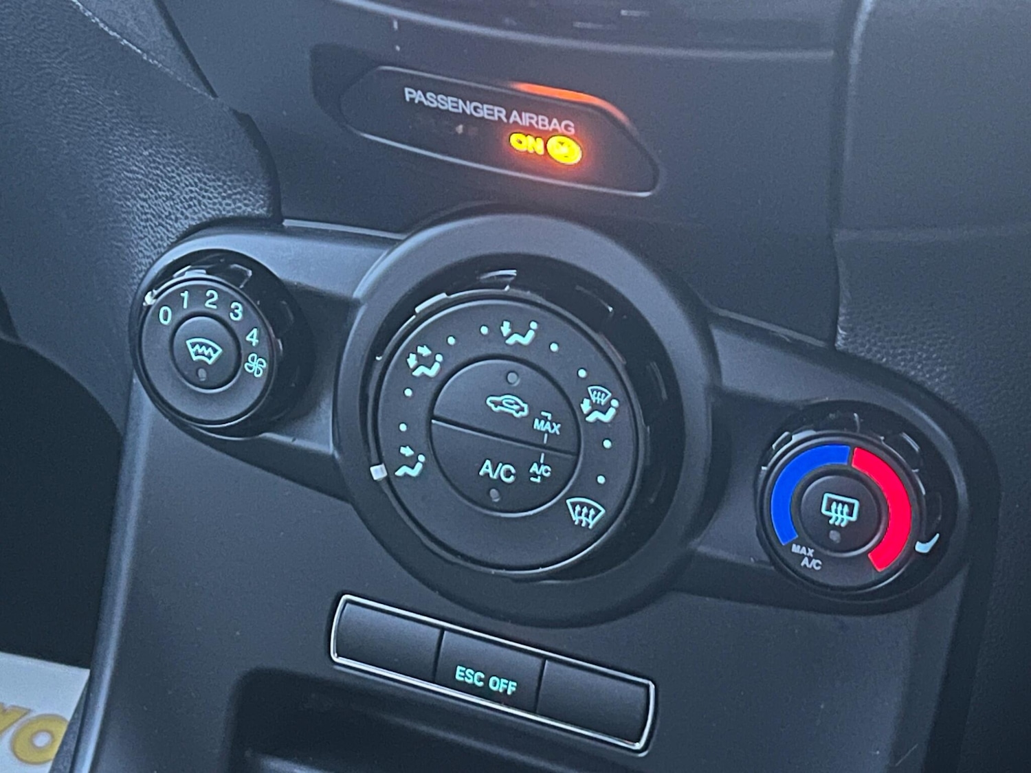 Used Ford Fiesta 2013 for sale - 77456047: Photo 50