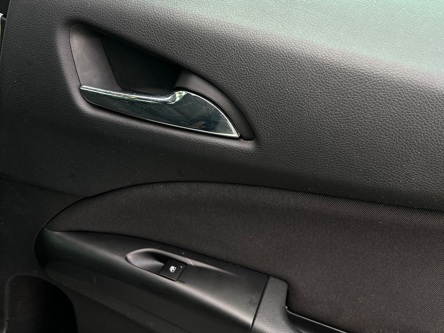 Used Vauxhall Zafira 2013 for sale - 77455616: Photo 39