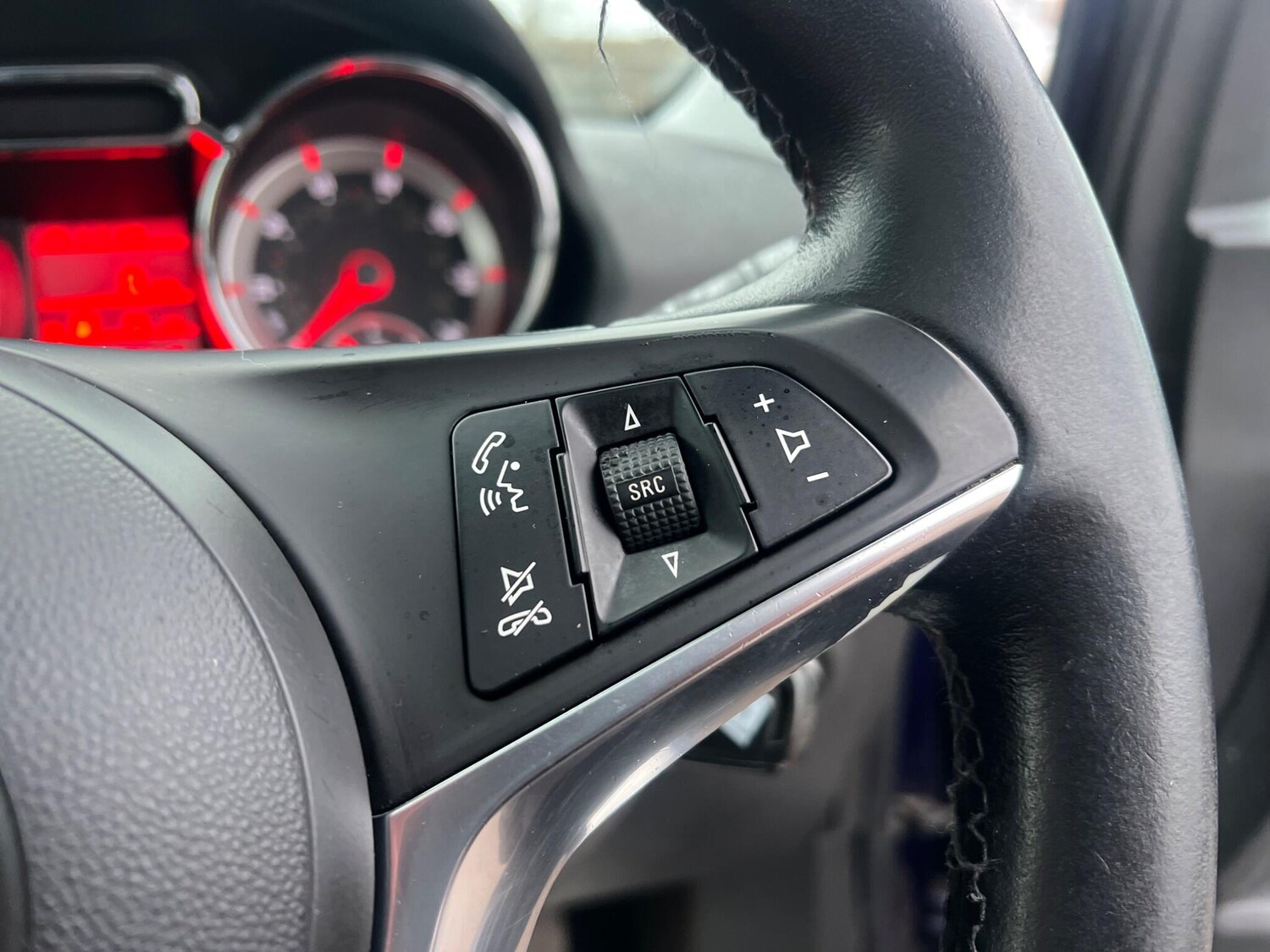 Used Vauxhall ADAM 2016 for sale - 77455431: Photo 41