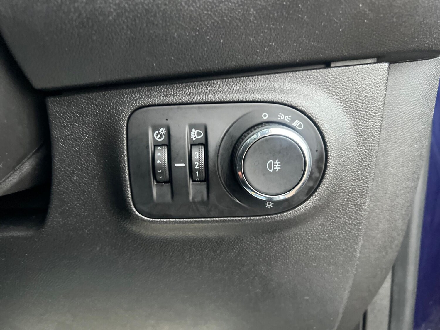 Used Vauxhall ADAM 2016 for sale - 77455431: Photo 45