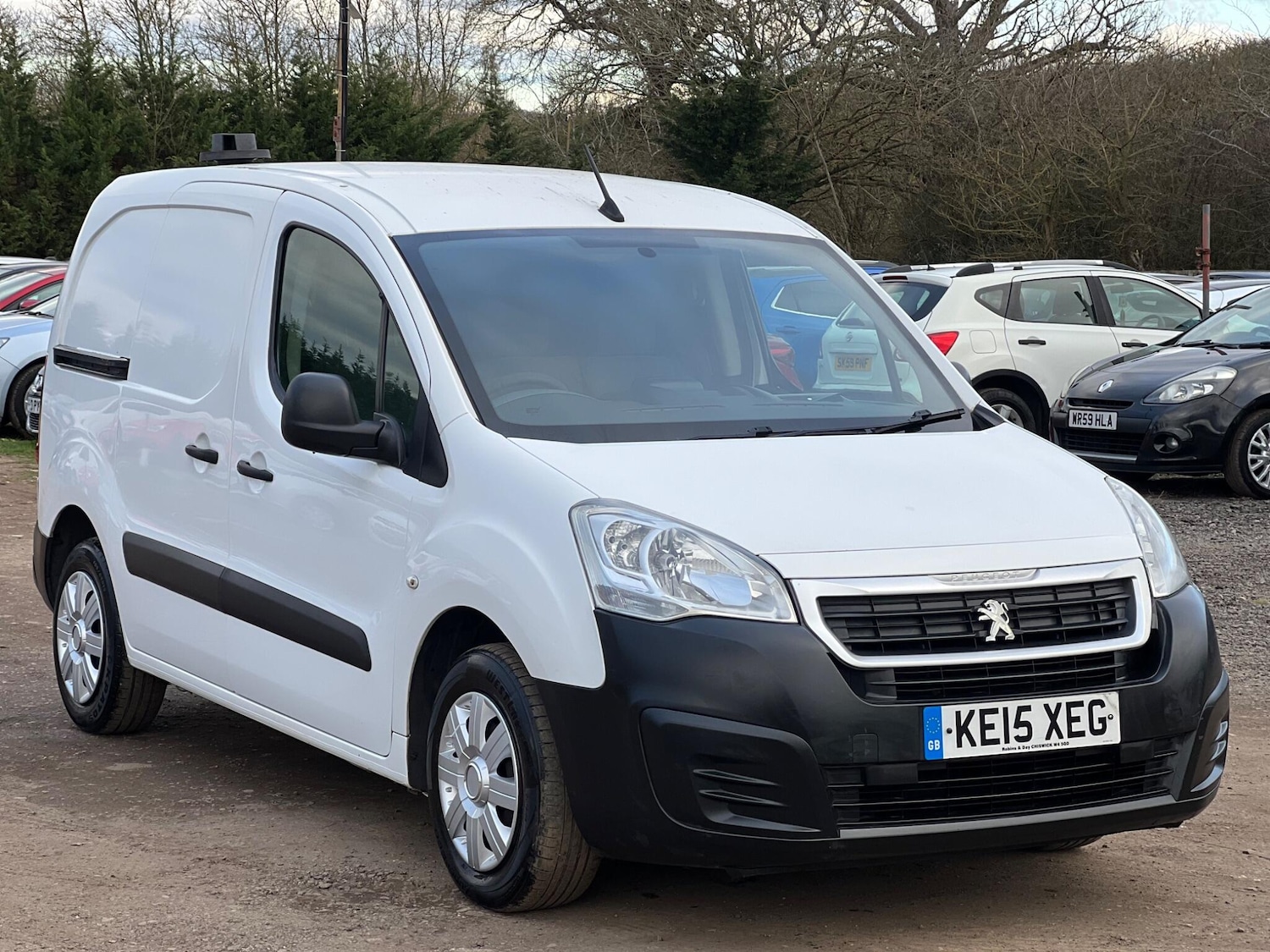 Used Peugeot Partner 2015 for sale - 78062939: Photo 2