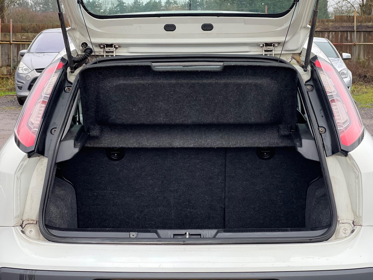 Used Fiat Punto Evo 2010 for sale - 77456302: Photo 22