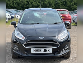 Used Ford Fiesta 2016 for sale - 79316347: Photo