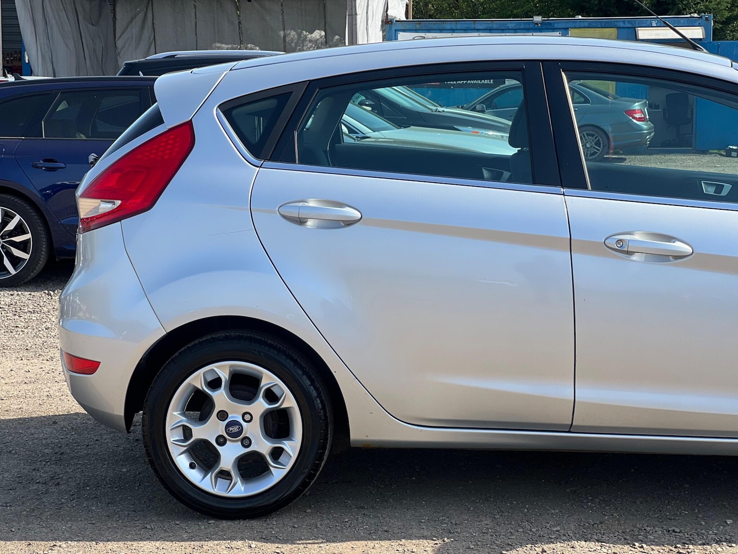 Used Ford Fiesta 2012 for sale - 78204045: Photo 11