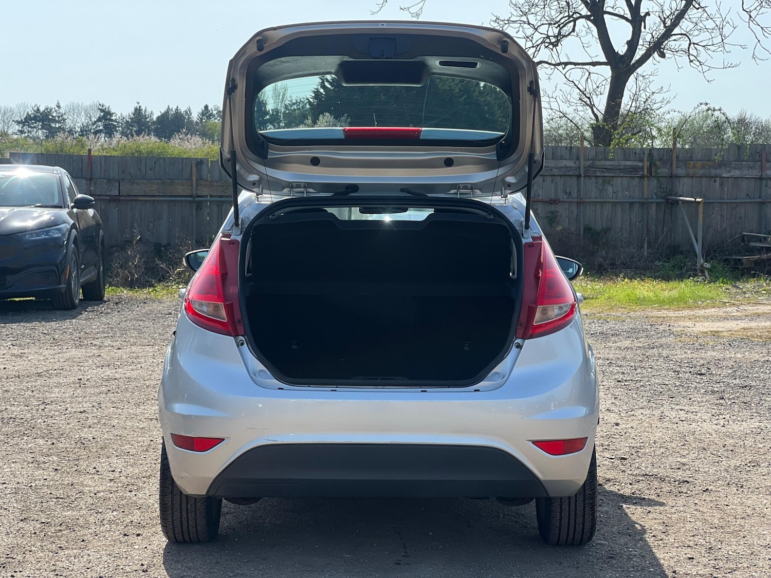 Used Ford Fiesta 2012 for sale - 78204045: Photo 12