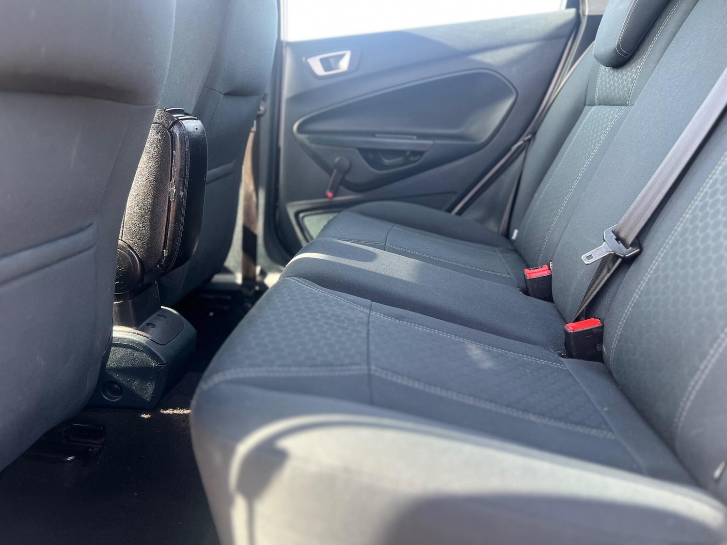 Used Ford Fiesta 2012 for sale - 78204045: Photo 32