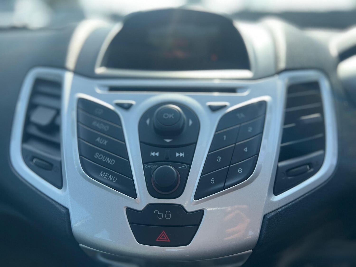 Used Ford Fiesta 2012 for sale - 78204045: Photo 53