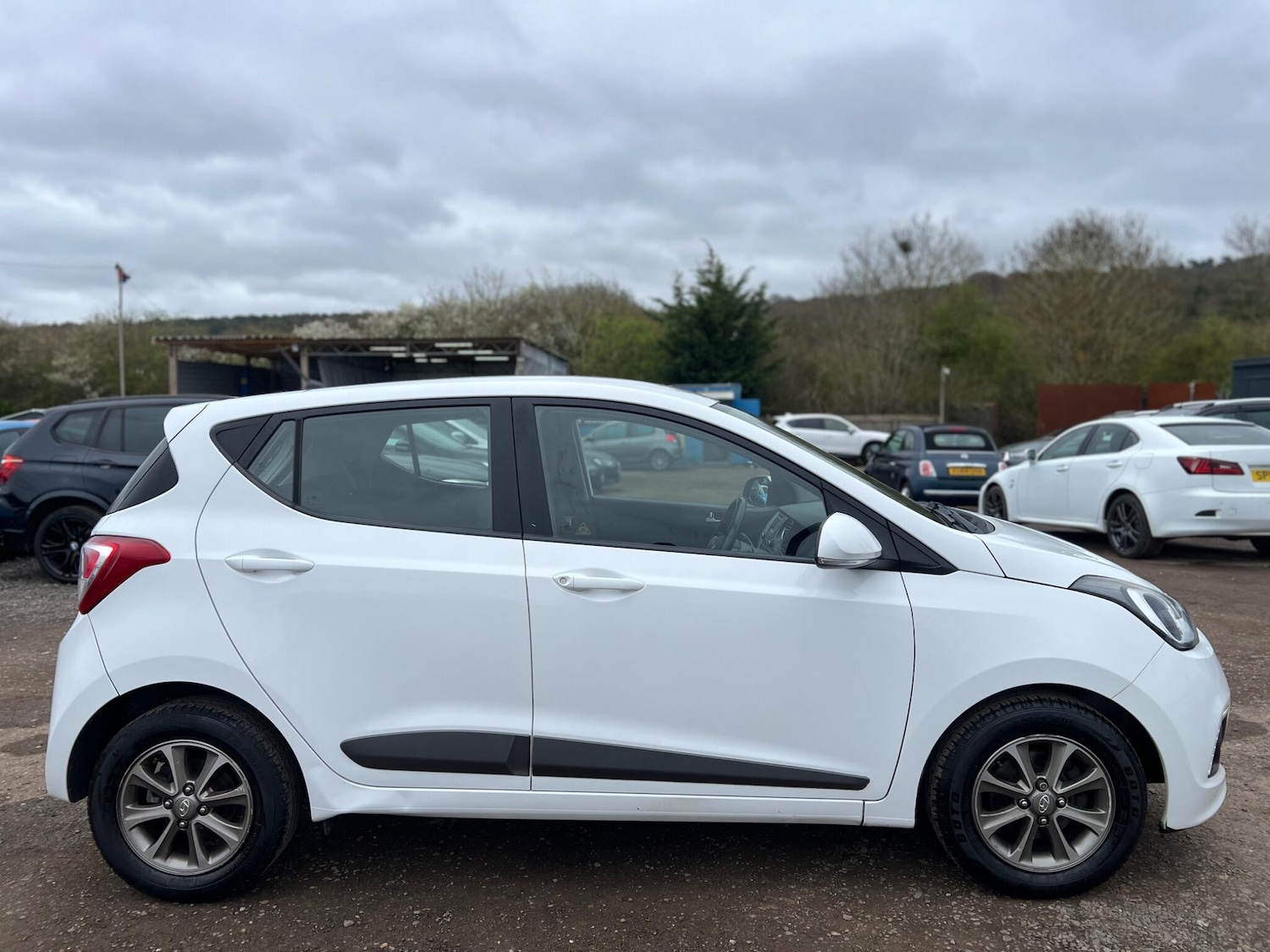 Used Hyundai i10 2014 for sale - 78100807: Photo 12