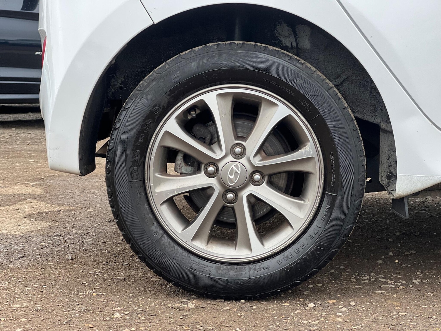 Used Hyundai i10 2014 for sale - 78100807: Photo 20