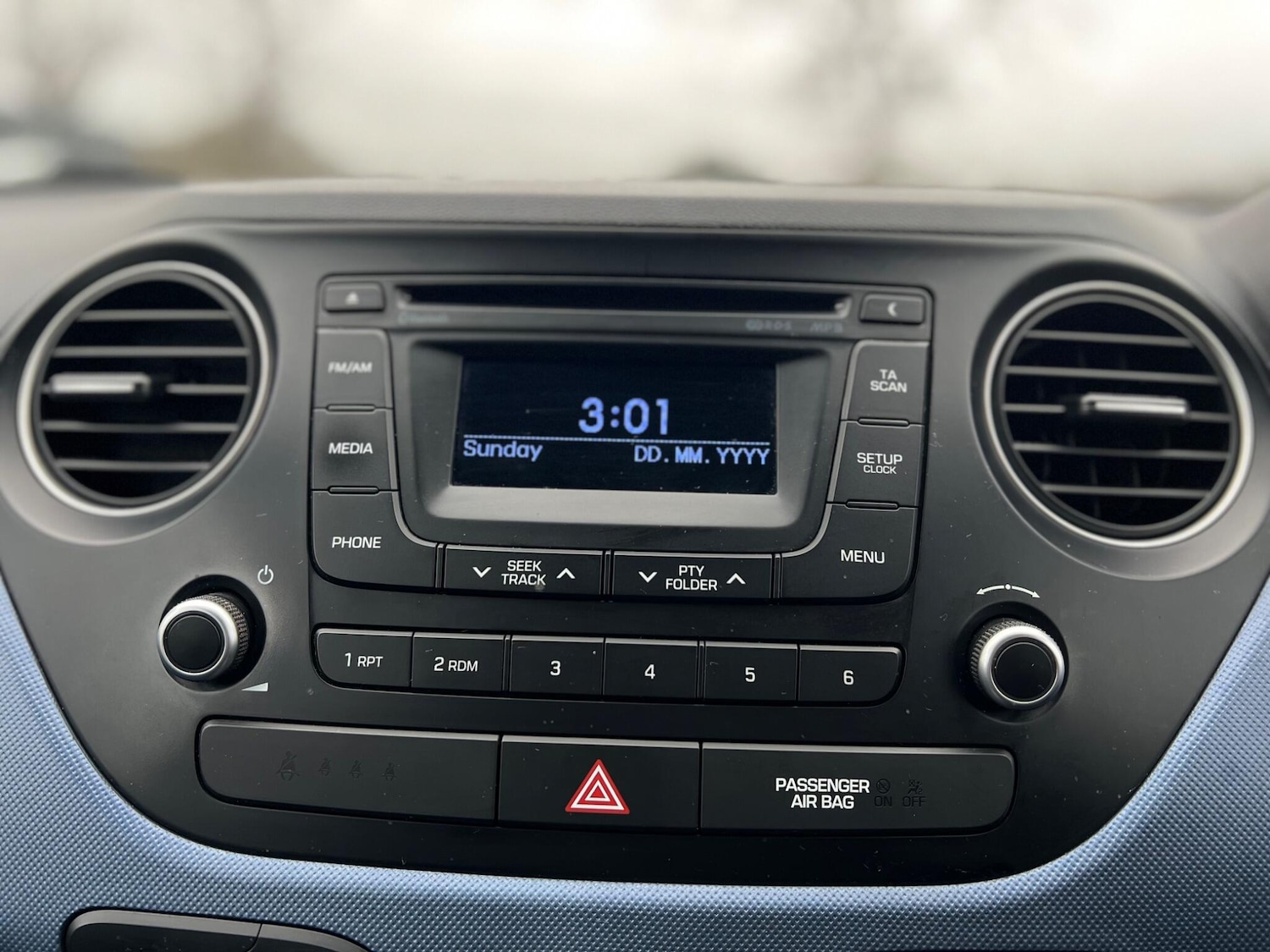 Used Hyundai i10 2014 for sale - 78100807: Photo 59