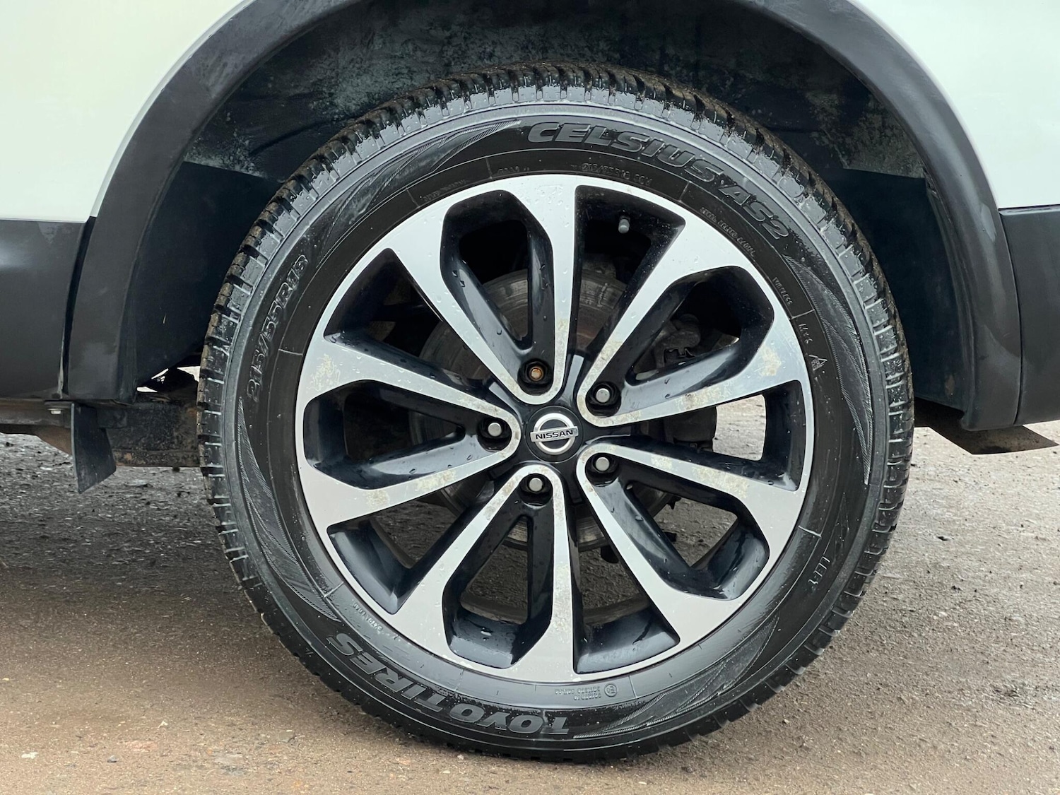 Used Nissan Qashqai 2012 for sale - 77807857: Photo 30