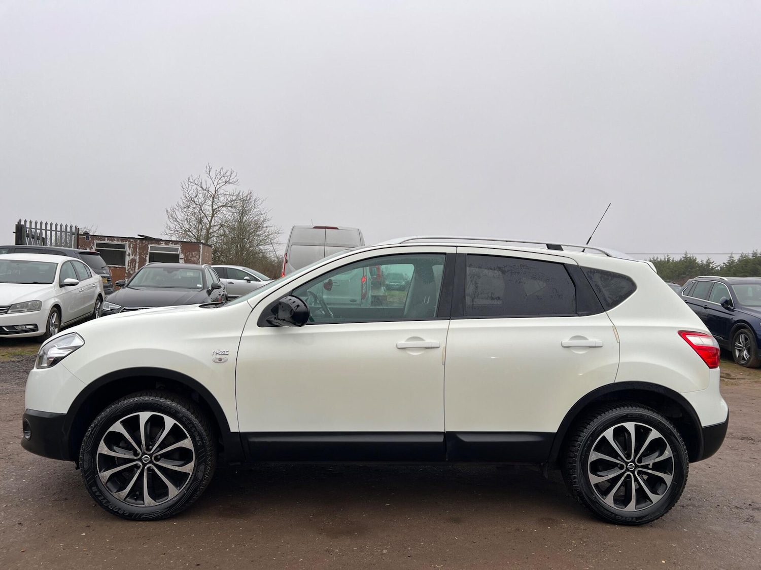 Used Nissan Qashqai 2012 for sale - 77807857: Photo 5