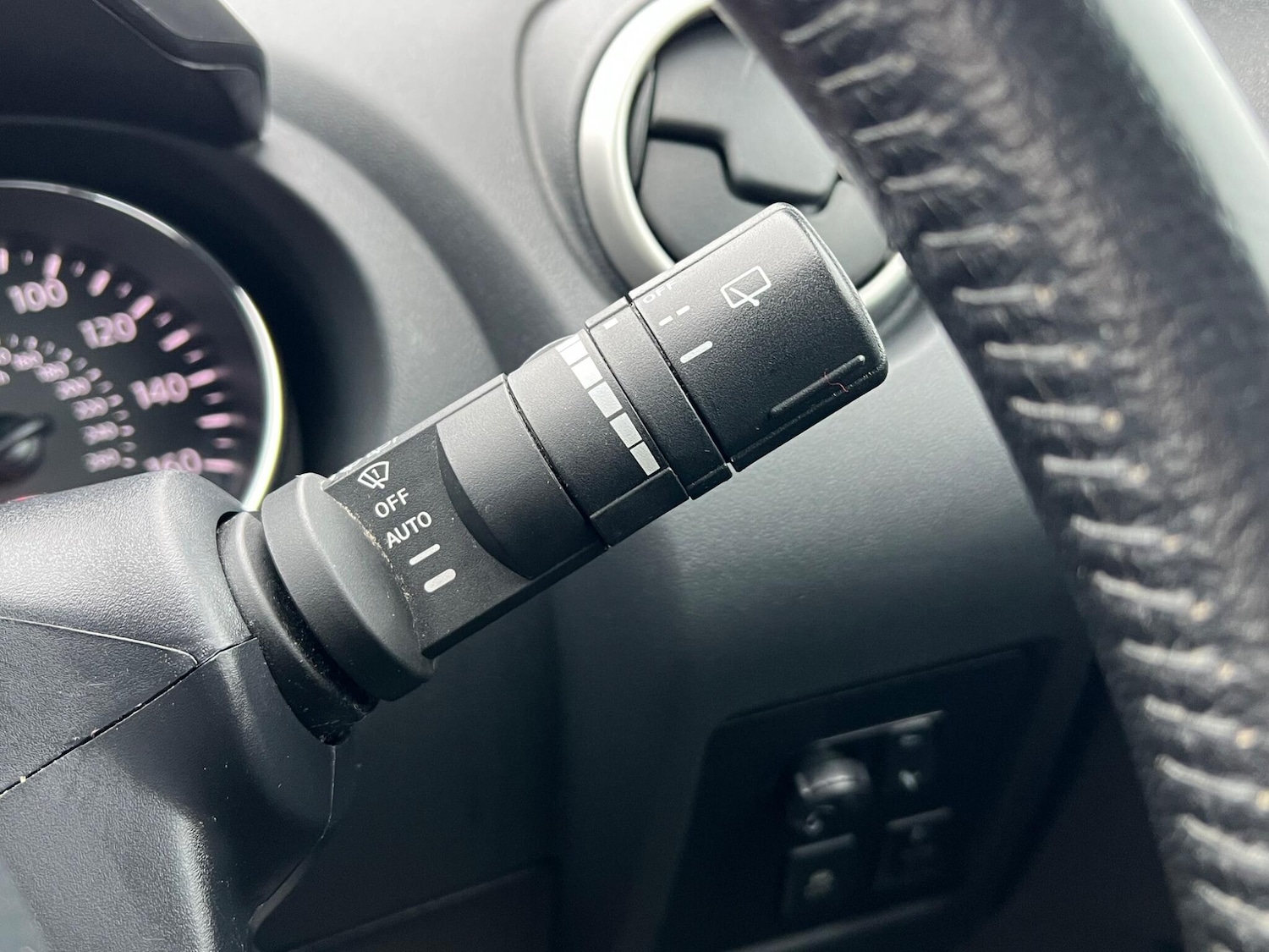 Used Nissan Qashqai 2012 for sale - 77807857: Photo 57