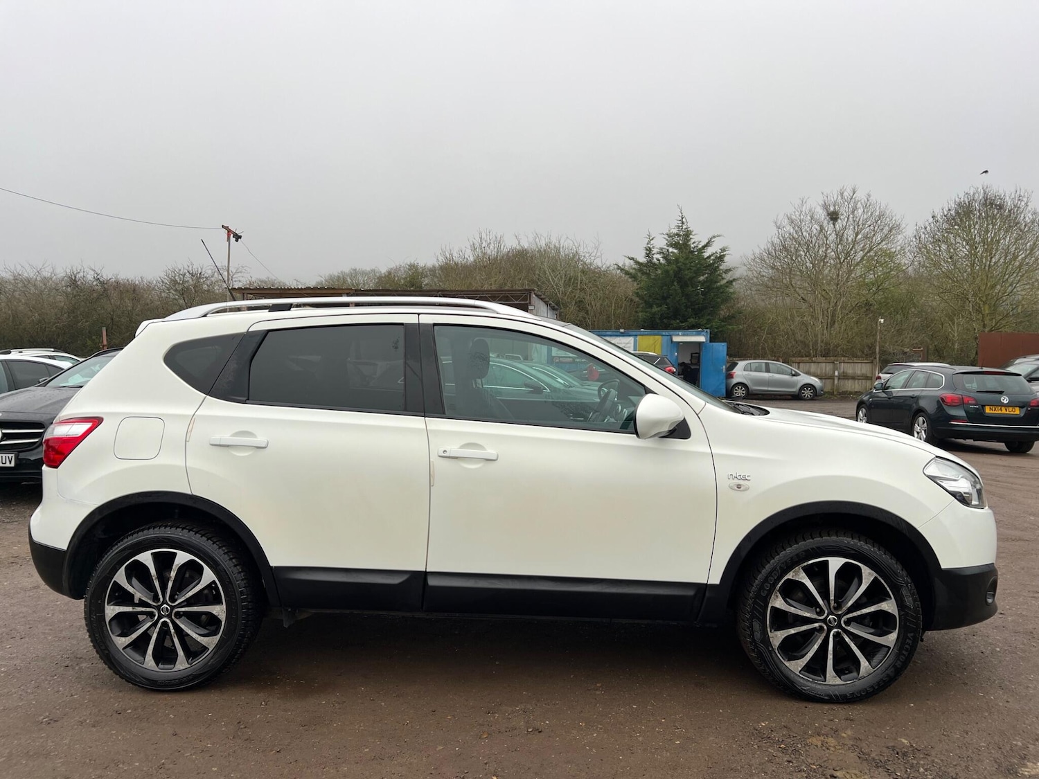 Used Nissan Qashqai 2012 for sale - 77807857: Photo 6