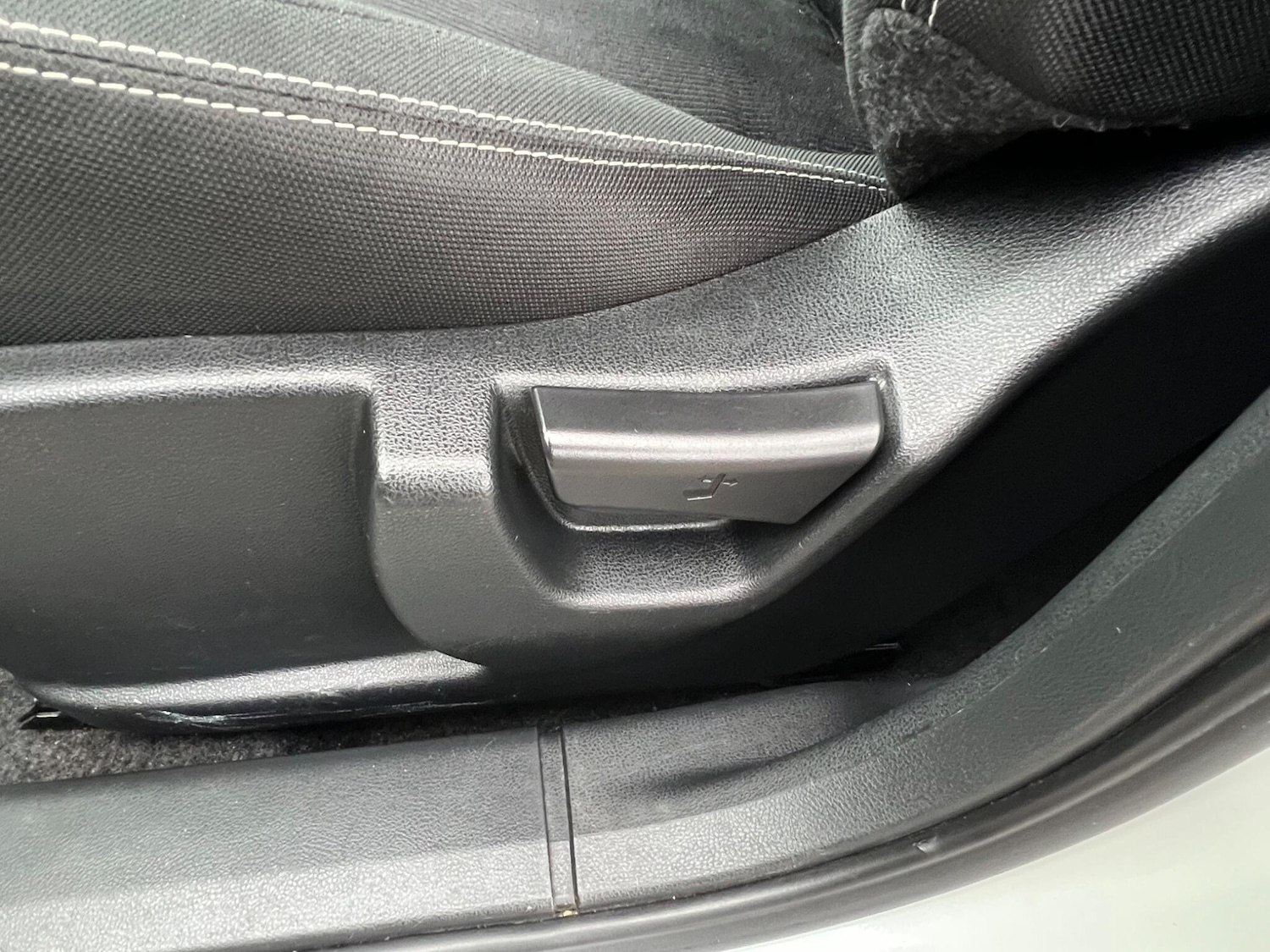 Used Nissan Qashqai 2012 for sale - 77807857: Photo 61