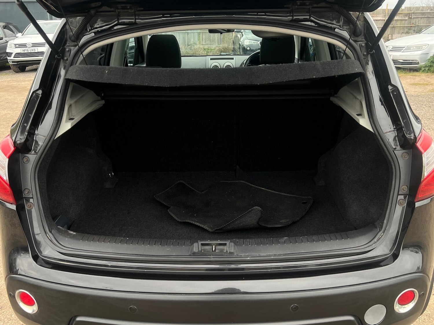 Used Nissan Qashqai 2012 for sale - 78147837: Photo 36