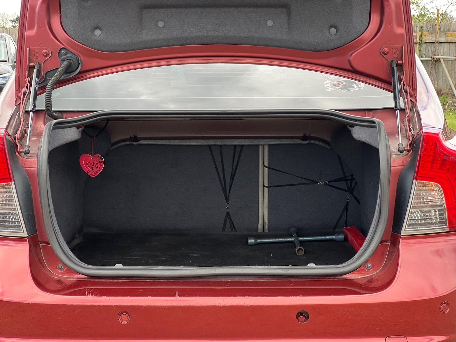 Used Volvo S40 for sale - 78219923: Photo 9