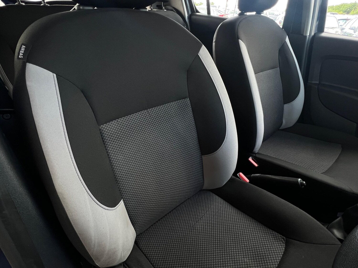 Used Dacia Sandero 2016 for sale - 78157605: Photo 30