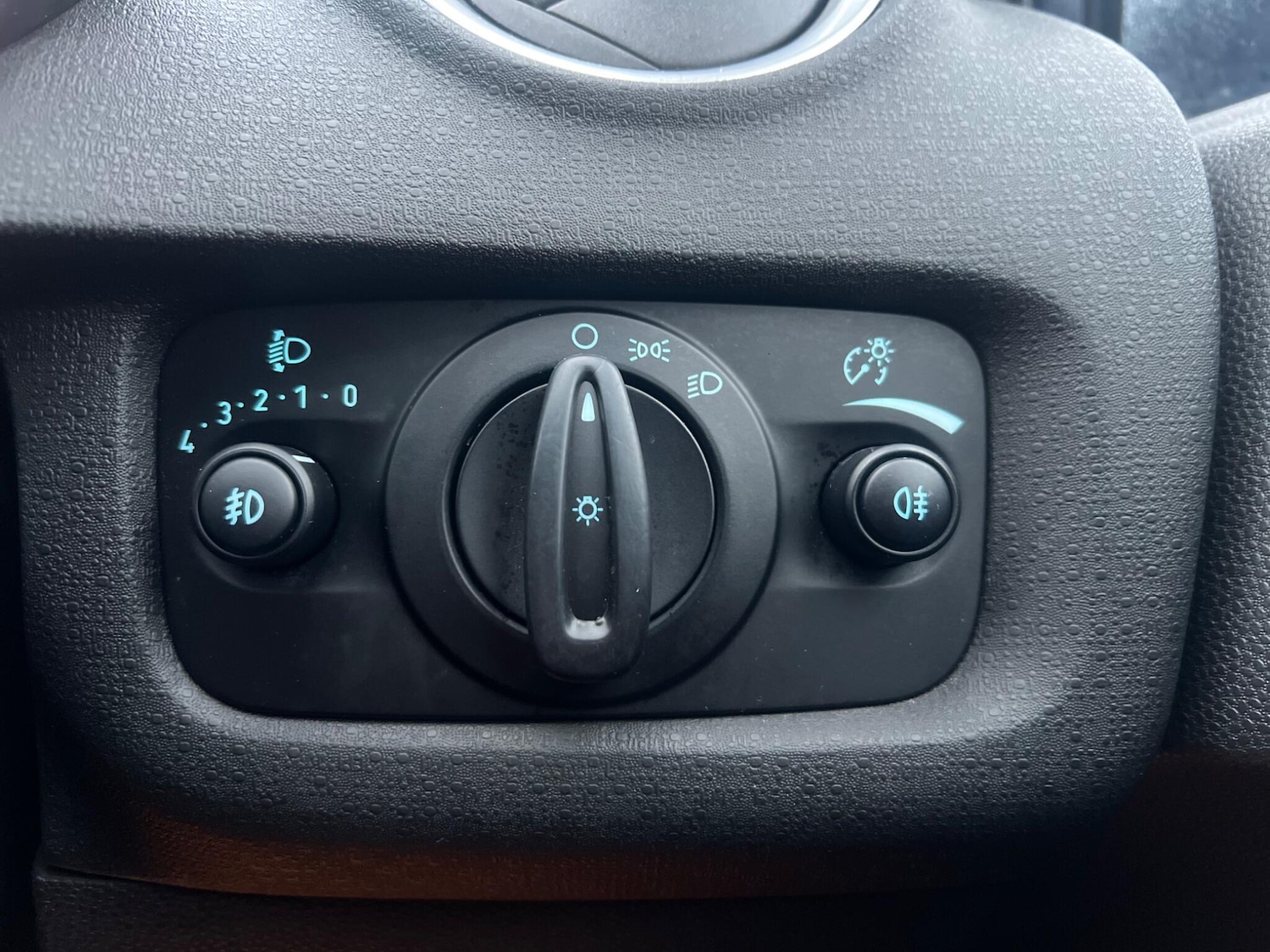 Used Ford Fiesta 2015 for sale - 77455346: Photo 49