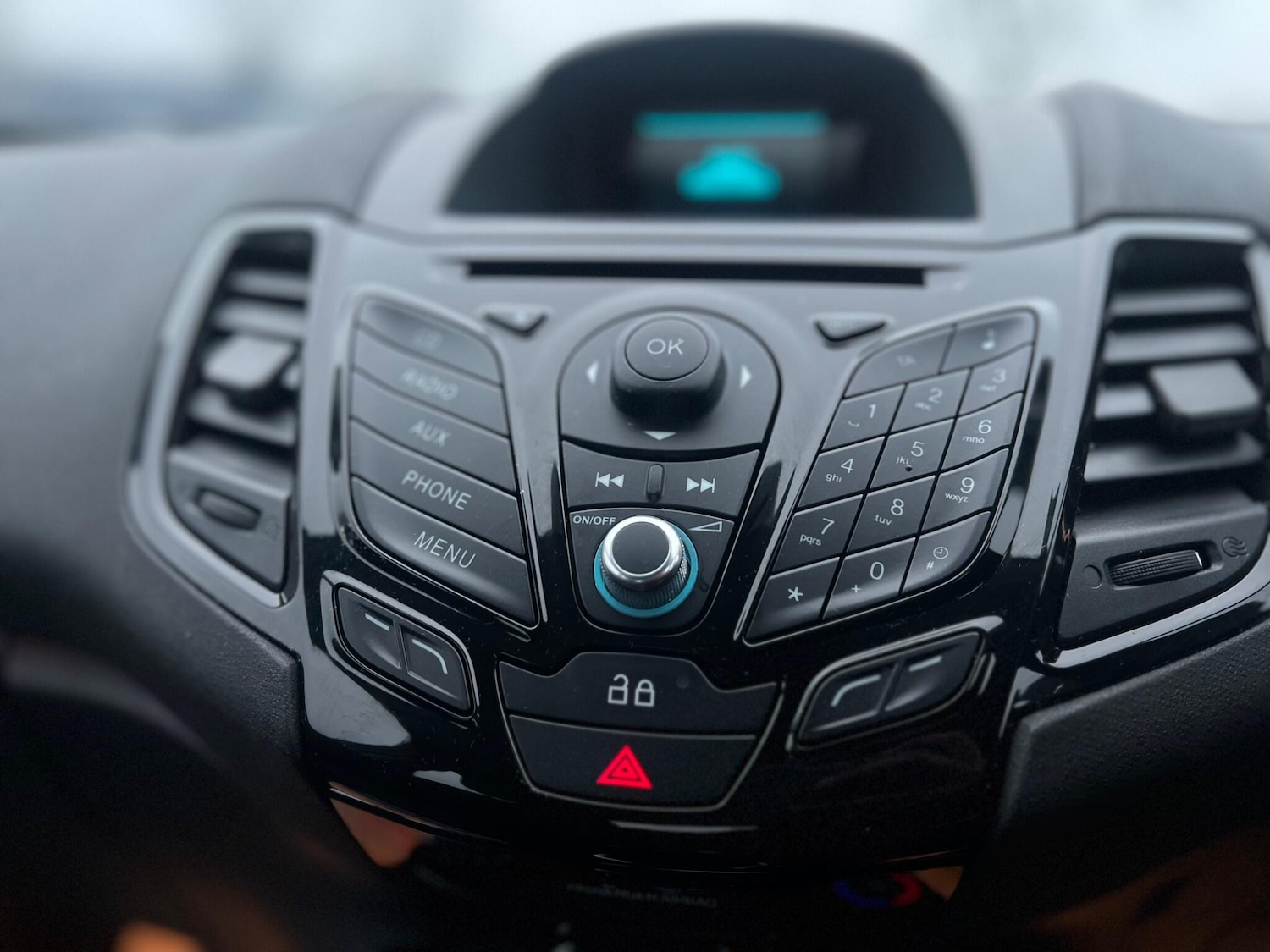 Used Ford Fiesta 2015 for sale - 77455346: Photo 54