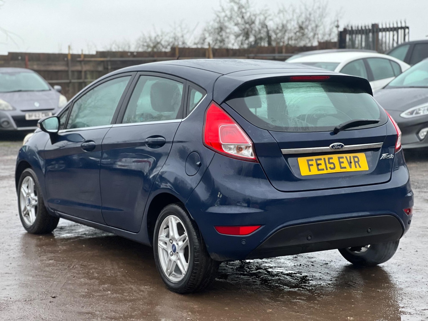Used Ford Fiesta 2015 for sale - 77455346: Photo 6