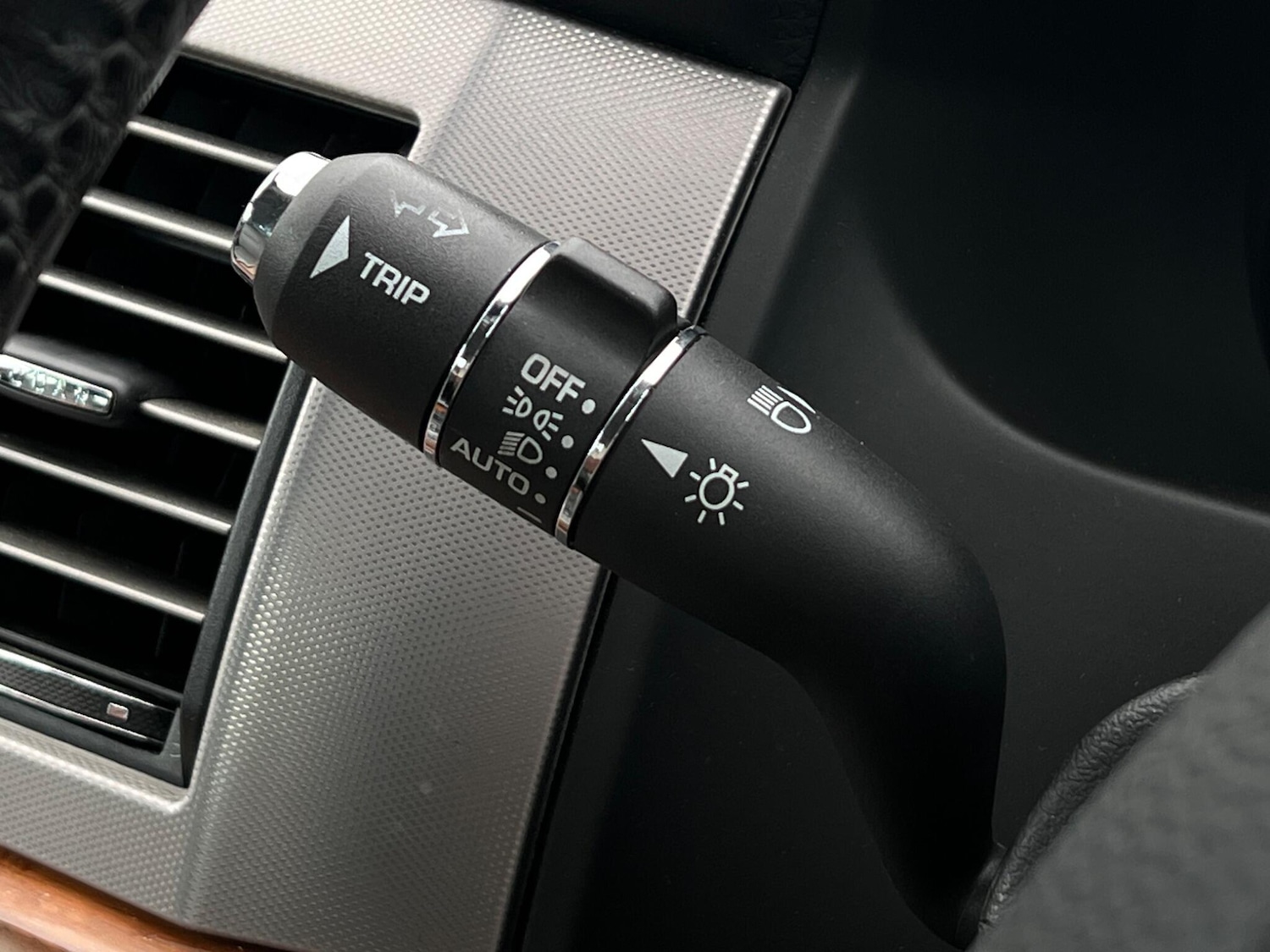 Used Jaguar XF 2009 for sale - 77456562: Photo 60