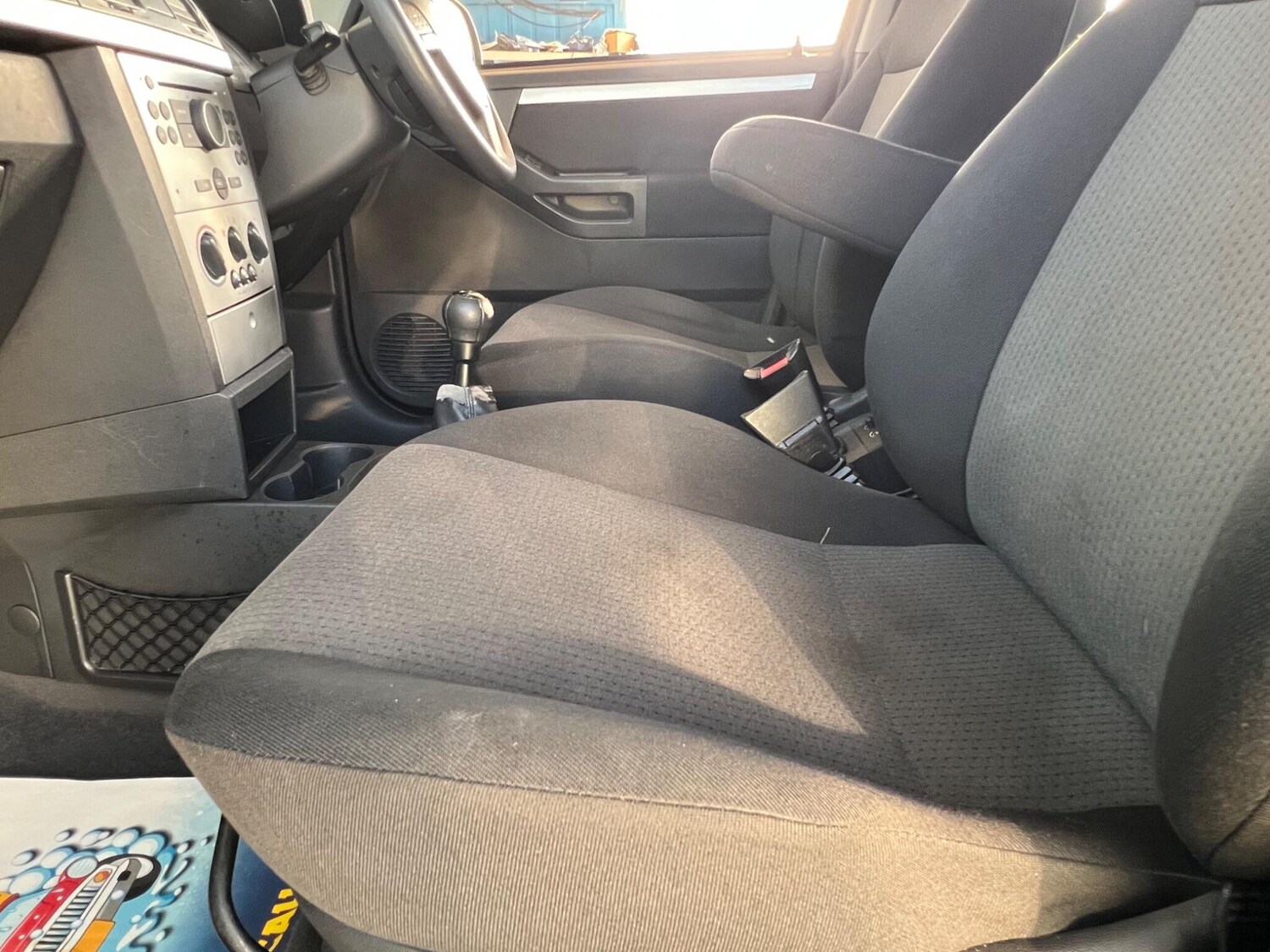 Used Vauxhall Meriva 2005 for sale - 77456550: Photo 31