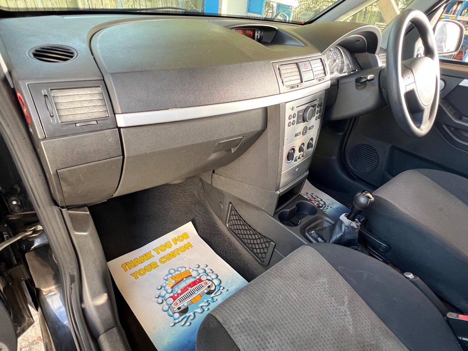 Used Vauxhall Meriva 2005 for sale - 77456550: Photo 32