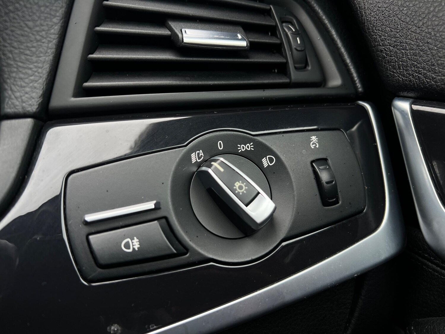 Used BMW 5 Series 2014 for sale - 77456368: Photo 47