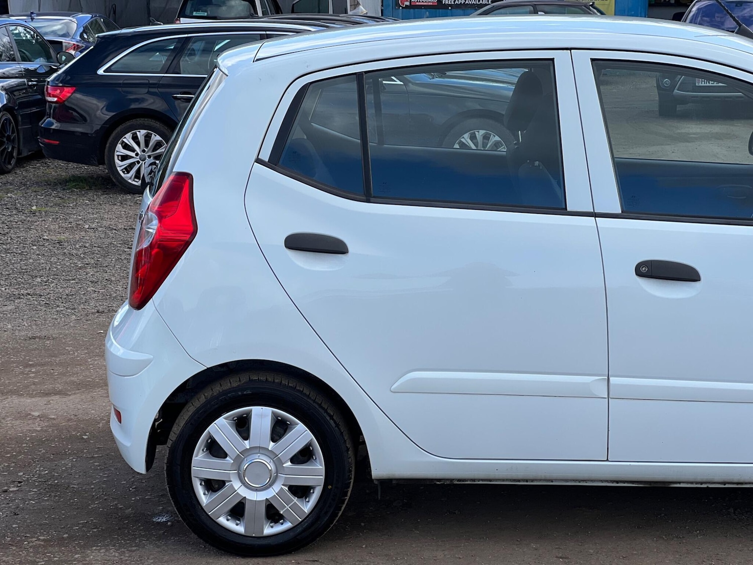 Used Hyundai i10 2012 for sale - 77853762: Photo 20