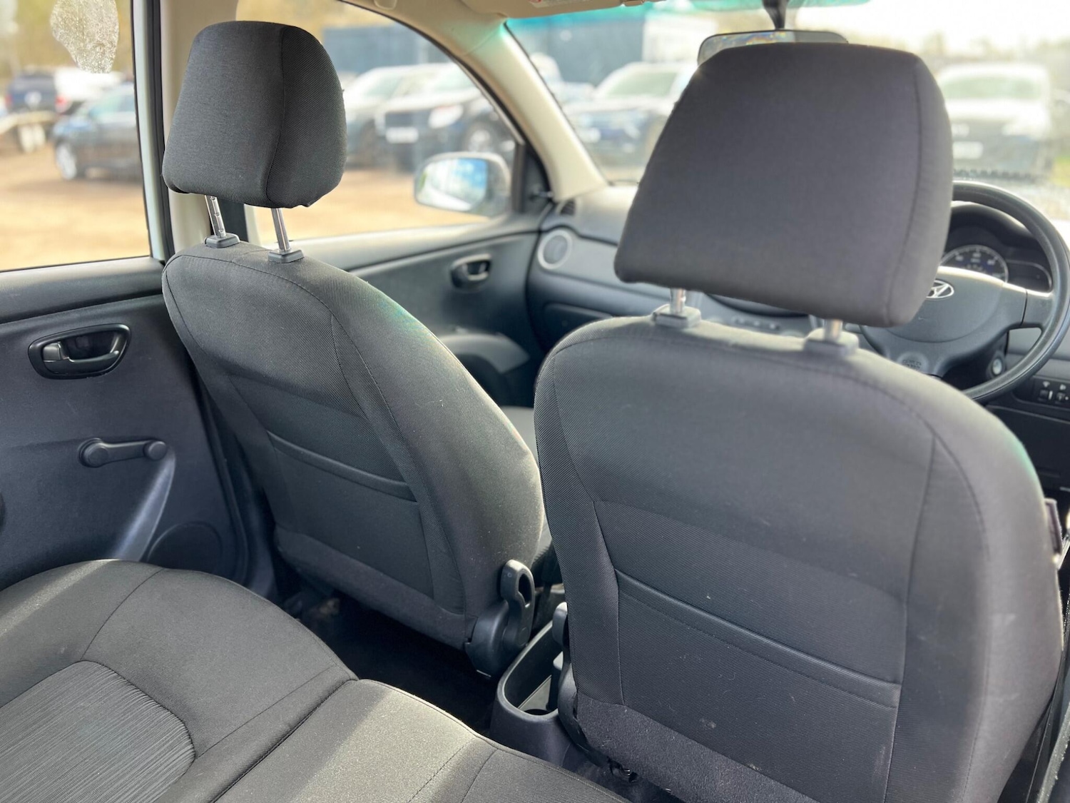 Used Hyundai i10 2012 for sale - 77853762: Photo 28